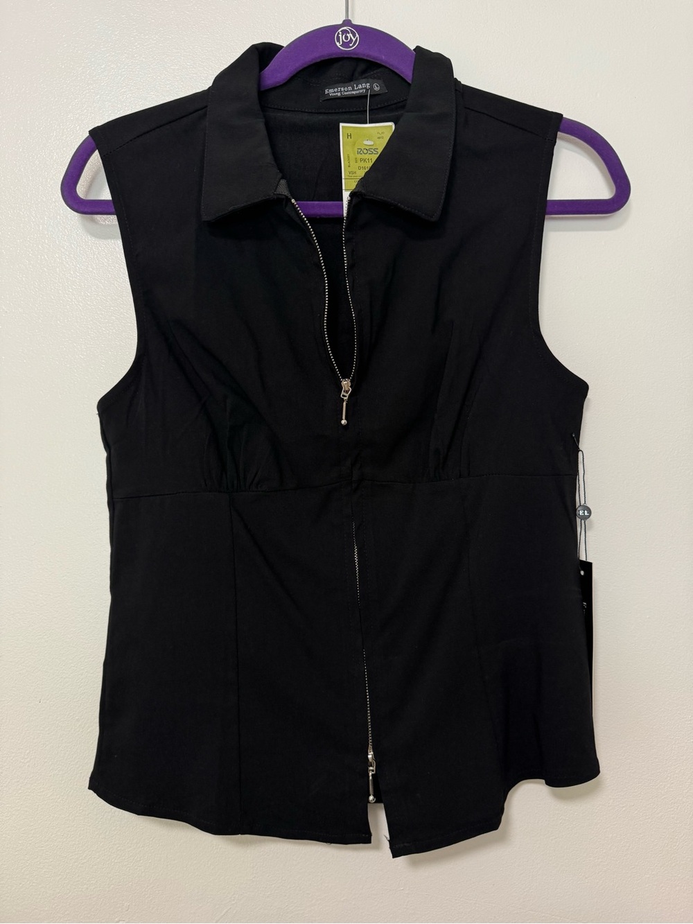 Black Sleeveless Zip Front Collared Top